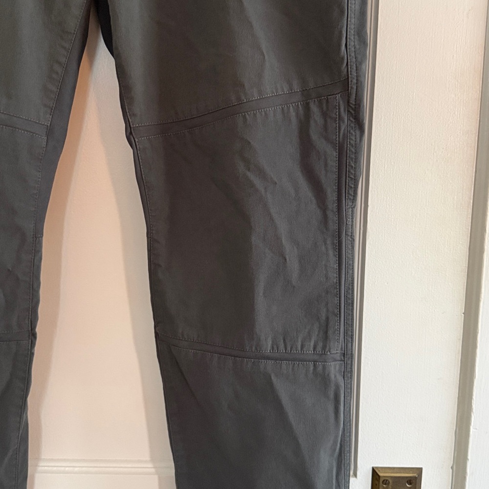 KUHL Radikl Mens 33 Gray Pants Tapered Fit Hiking Performance Outdoor Work Gorp - Picture 2 of 9